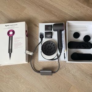 DYSON- supersonic hair dryer - pink